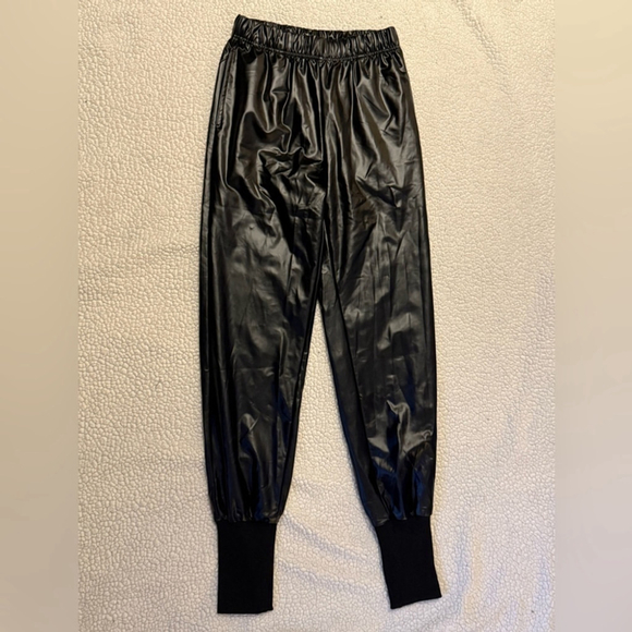 Lulunico by Chicways Black Faux Leather Joggers Small - Picture 4 of 13